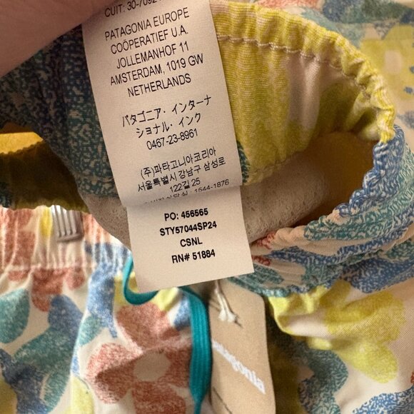 Patagonia Barely Baggies 2.5" Shorts Women's Large Channeling Spring Outdoor - Picture 9 of 12